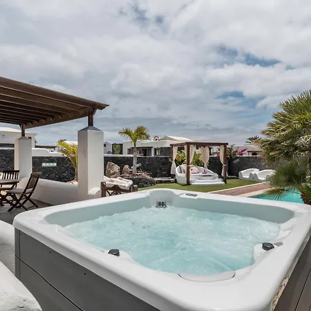 Villa Faro Park With Private Pool