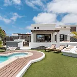 Faro Park With Private Pool Villa Playa Blanca (Lanzarote)