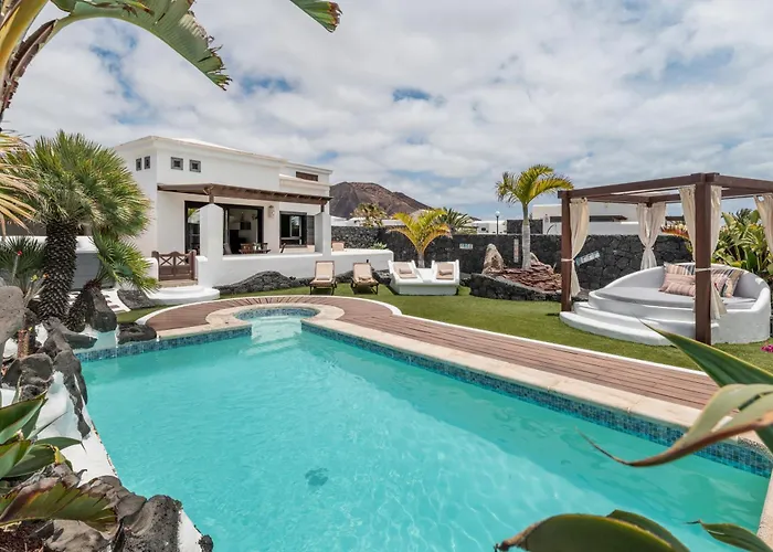 Faro Park With Private Pool Villa