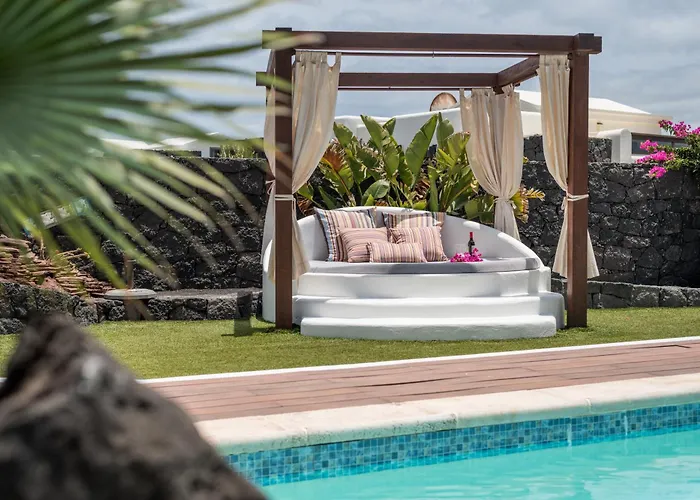Villa Faro Park With Private Pool Playa Blanca (Lanzarote)